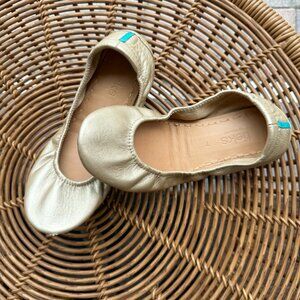 Champagne Tieks Size 7